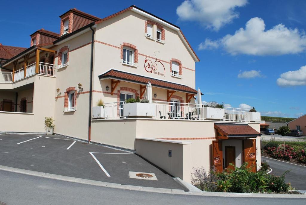 Pre En Bulles Hotel Trépail Kültér fotó